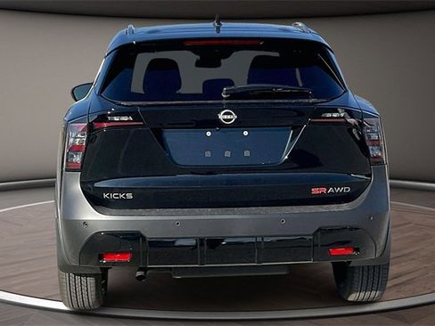 New 2026 Nissan Kicks SR w/ SR Premium Package image 4