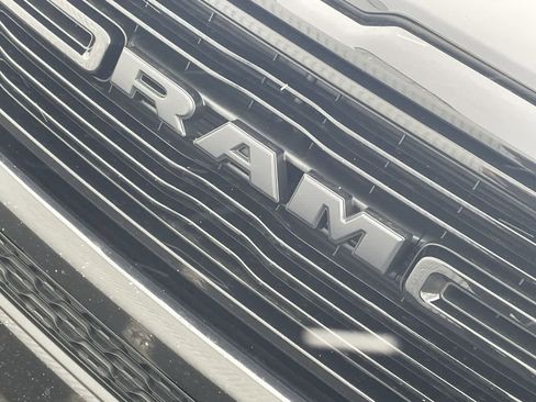 Used 2019 RAM 1500 Big Horn image 35