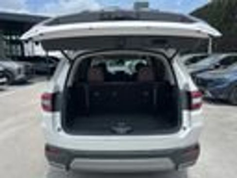 Used 2023 Honda Pilot Elite image 7