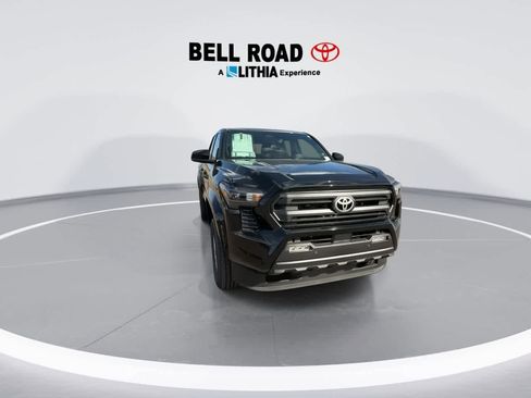 Used 2025 Toyota Tacoma SR5 AWD/4WD image 3