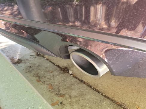 Used 2016 Nissan Maxima SR w/ Interior Lighting Package image 17