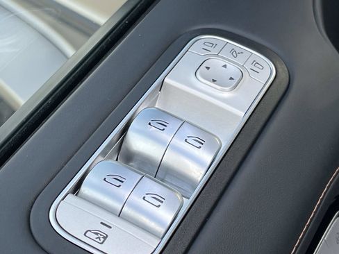 Certified 2023 Mercedes-Benz G 63 AMG 4MATIC image 17