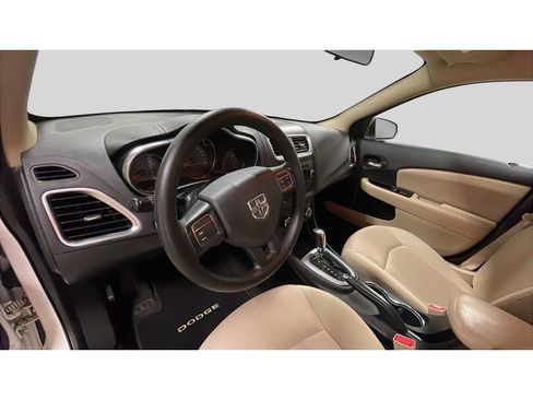 Used 2013 Dodge Avenger SE image 11