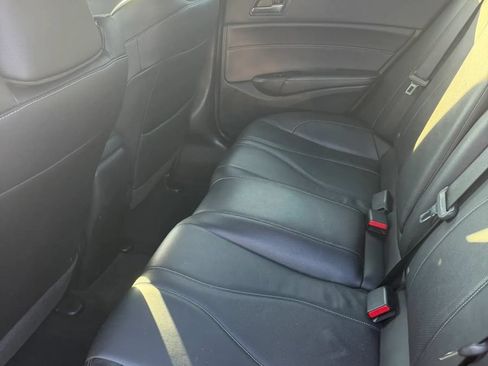 Used 2019 Acura ILX FWD image 16