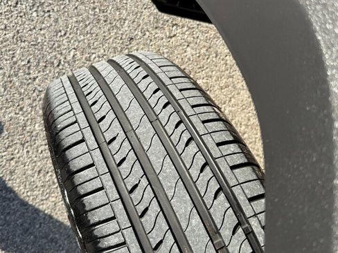 Used 2019 Toyota RAV4 LE image 26