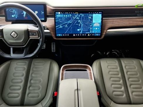 Used 2024 Rivian R1S Adventure AWD/4WD image 56