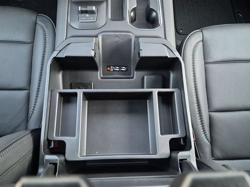 New 2026 GMC Sierra 1500 Denali AWD/4WD image 25