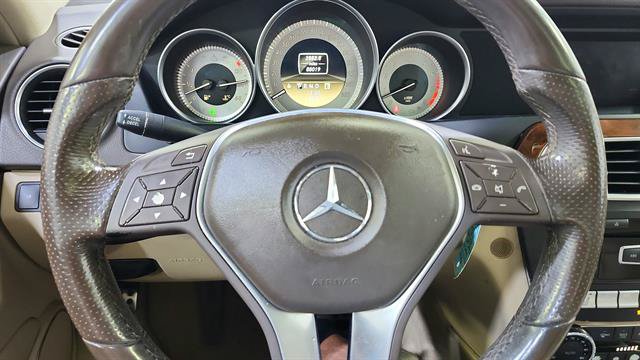Used 2012 Mercedes-Benz C 300 4MATIC Sedan image 14