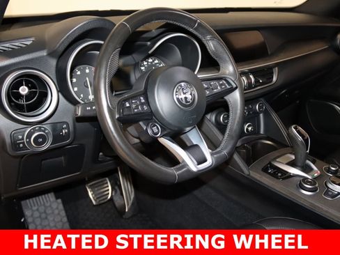 Used 2022 Alfa Romeo Stelvio Ti image 23