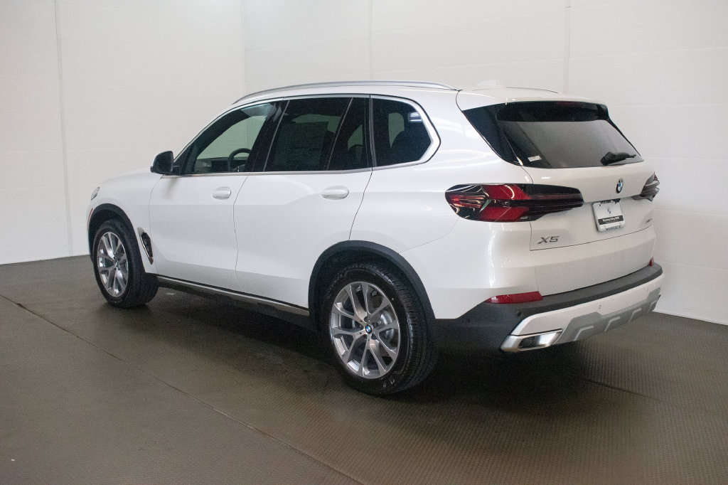 New 2026 BMW X5 xDrive40i AWD/4WD image 6