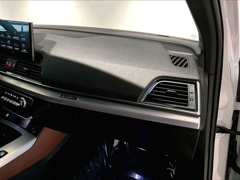 Used 2024 Audi Q5 2.0T Premium Plus w/ Premium Plus Package image 23