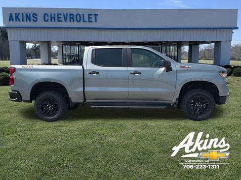 New 2026 Chevrolet Silverado 1500 Custom Trail Boss AWD/4WD image 5