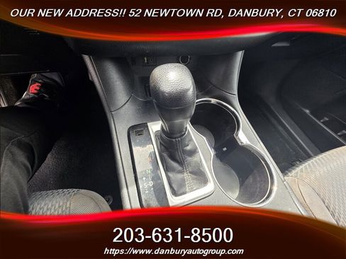 Used 2016 Toyota Highlander LE AWD/4WD image 16