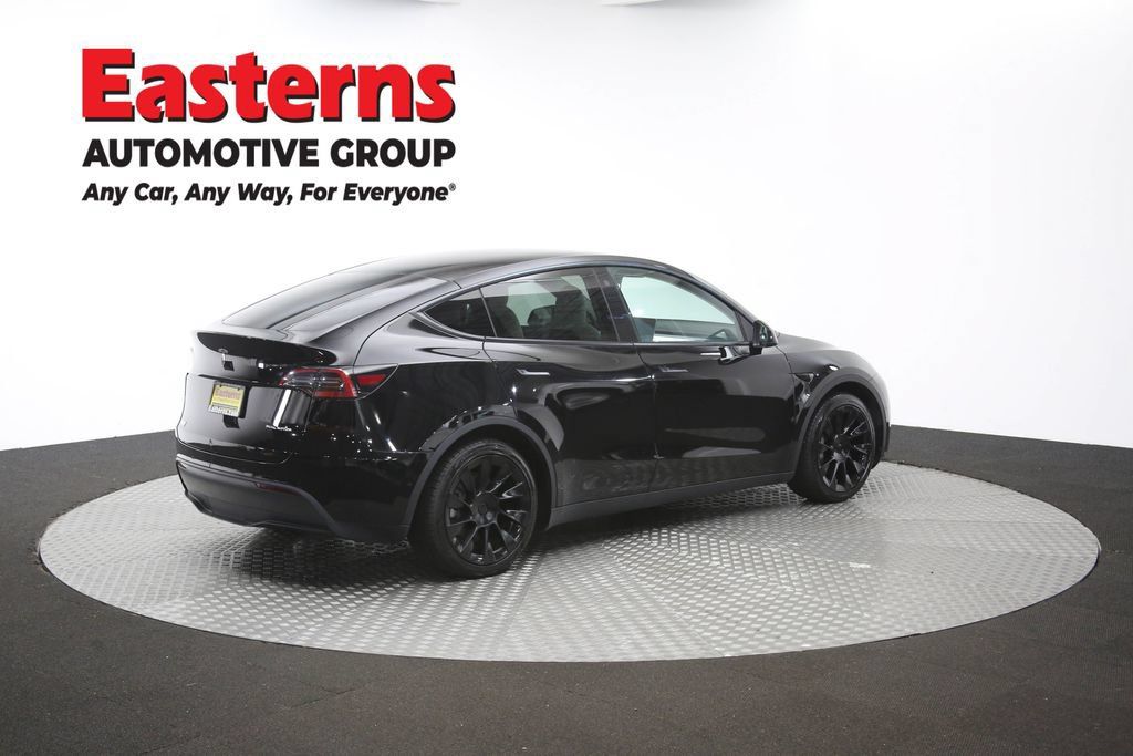 Used 2021 Tesla Model Y Long Range AWD/4WD image 36