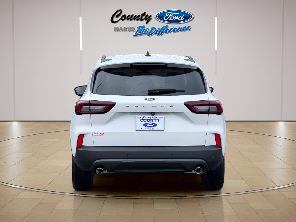 Used 2026 Ford Escape ST-Line w/ Tech Pack #1 FWD image 11