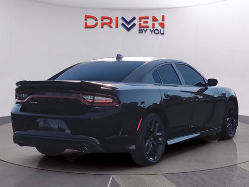 Used 2022 Dodge Charger GT w/ Plus Group RWD image 5