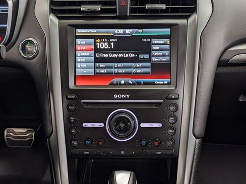 Used 2016 Ford Fusion Titanium AWD/4WD image 25