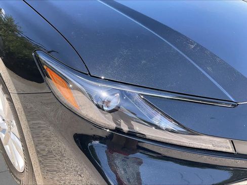 Used 2026 Toyota Camry LE FWD image 27