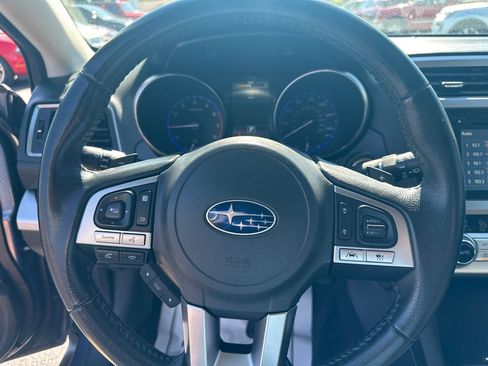 Used 2017 Subaru Outback 2.5i Limited AWD/4WD image 26
