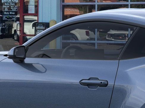 Used 2025 Ford Mustang Coupe image 20