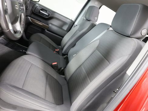 Used 2021 Chevrolet Silverado 1500 RST w/ Z71 Off-Road Package image 9