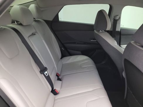 Used 2021 Hyundai Elantra Limited w/ Cargo Package FWD image 19