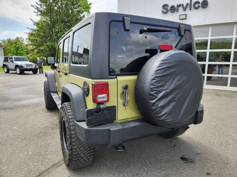 Used 2013 Jeep Wrangler Unlimited Sport AWD/4WD image 13