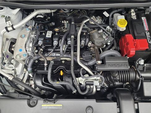 Used 2024 Nissan Sentra SV FWD image 30