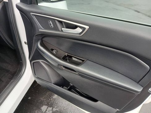 Used 2020 Ford Edge SEL AWD/4WD image 9