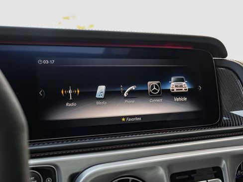 Used 2021 Mercedes-Benz G 63 AMG G 63 AMG 4MATIC Interior Pac image 65