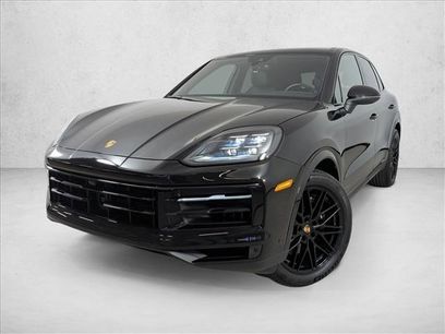 Certified 2025 Porsche Cayenne