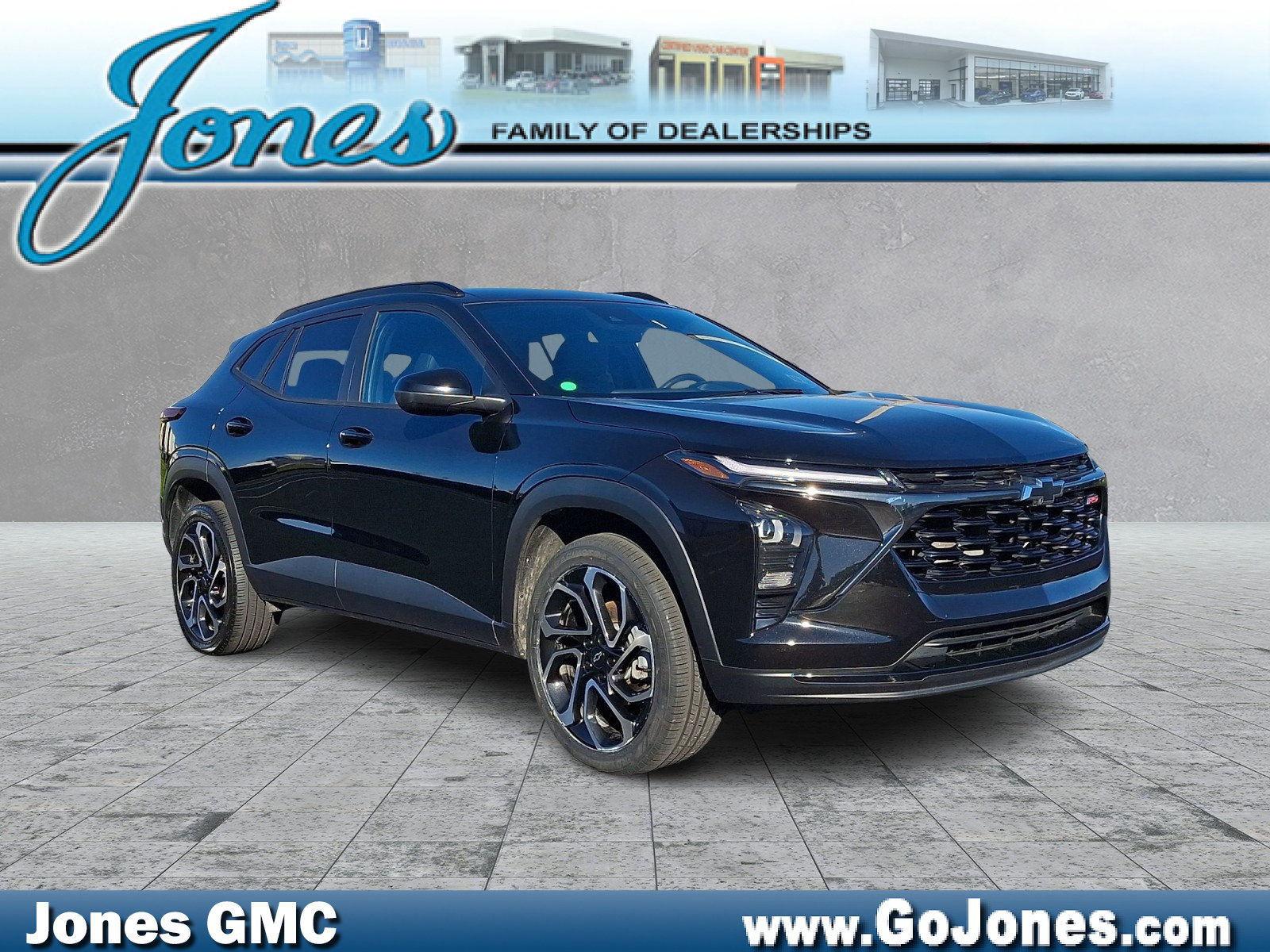 Used 2024 Chevrolet Trax RS w/ Driver Confidence Package FWD image 1