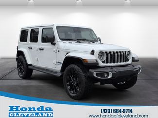 Used 2025 Jeep Wrangler Sahara 4xe video 1