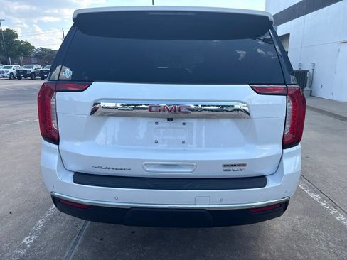 Used 2023 GMC Yukon SLT w/ SLT Luxury Package AWD/4WD image 18