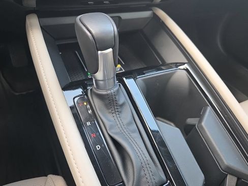 Used 2025 Honda Accord Touring image 48