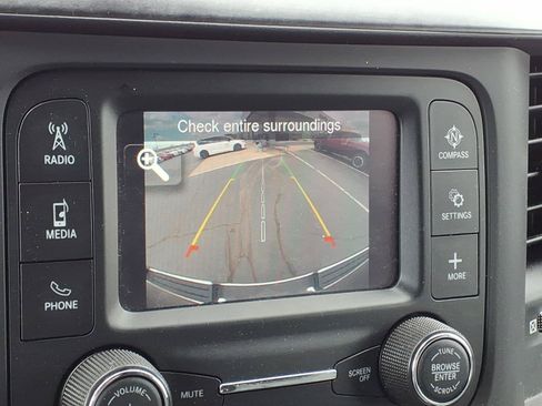 Used 2022 RAM 1500 Big Horn AWD/4WD image 15