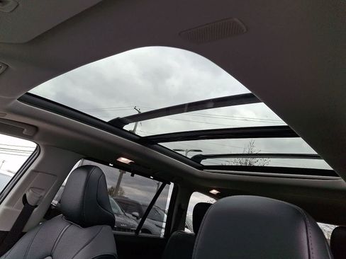 Certified 2026 Toyota Grand Highlander AWD image 19