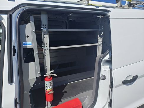 Used 2019 Ford Transit Connect XL FWD image 3