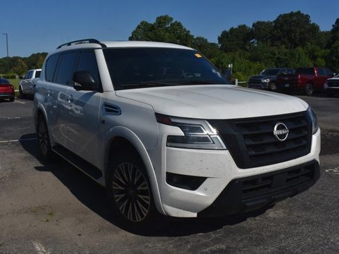 Used 2022 Nissan Armada SL w/ Midnight Edition Package AWD/4WD image 3