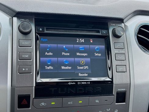 Used 2017 Toyota Tundra SR5 RWD image 9