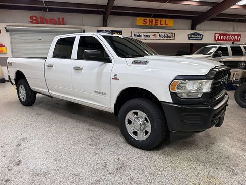Used 2019 RAM 2500 Tradesman AWD/4WD image 11