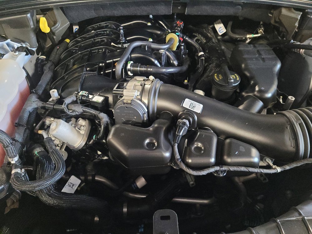 Used 2023 Jeep Grand Cherokee Altitude RWD image 30