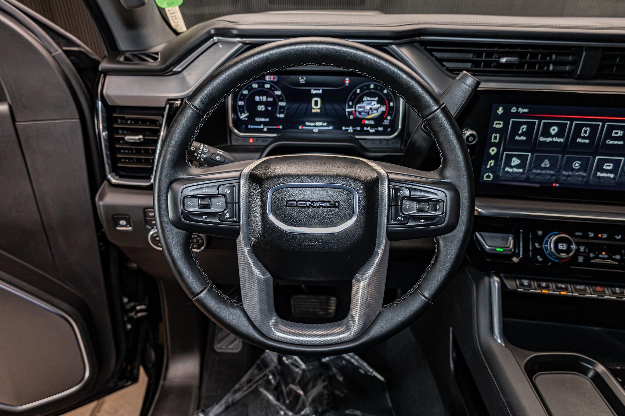 Used 2026 GMC Sierra 3500 Denali w/ Denali Reserve Package AWD/4WD image 15