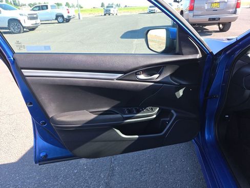 Used 2019 Honda Civic LX image 14