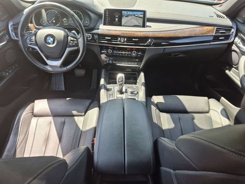 Used 2018 BMW X6 xDrive50i AWD/4WD image 21