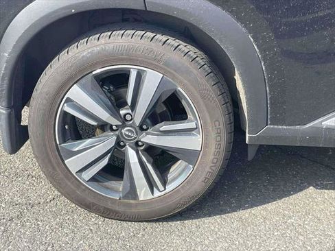 Used 2023 Nissan Rogue Platinum w/ Platinum Premium Package image 7