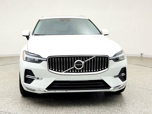 Used 2023 Volvo XC60 B6 Ultimate w/ Climate Package AWD/4WD image 2
