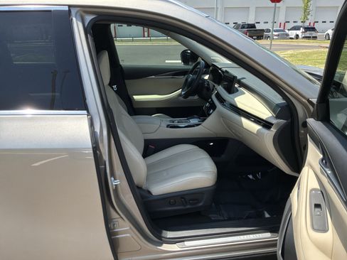 Used 2024 INFINITI QX60 Luxe w/ Performance Audio Package AWD/4WD image 45