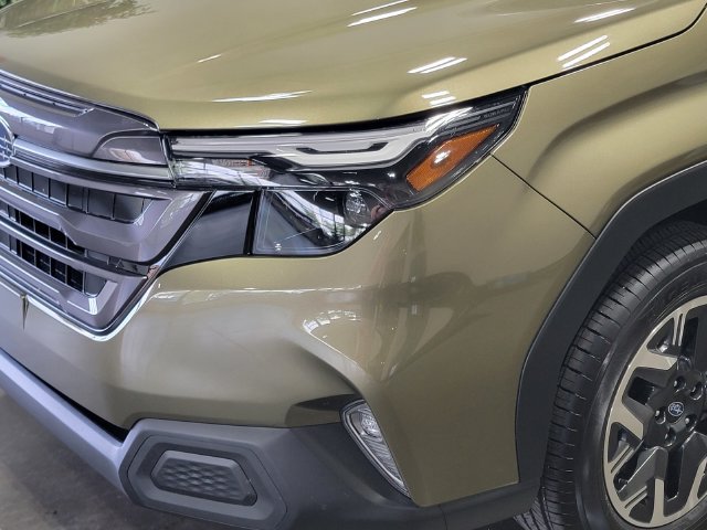 Certified 2026 Subaru Forester Premium AWD/4WD image 9