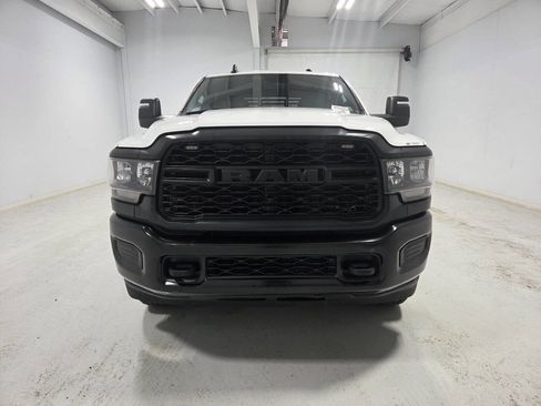 Used 2023 RAM 2500 Tradesman image 2